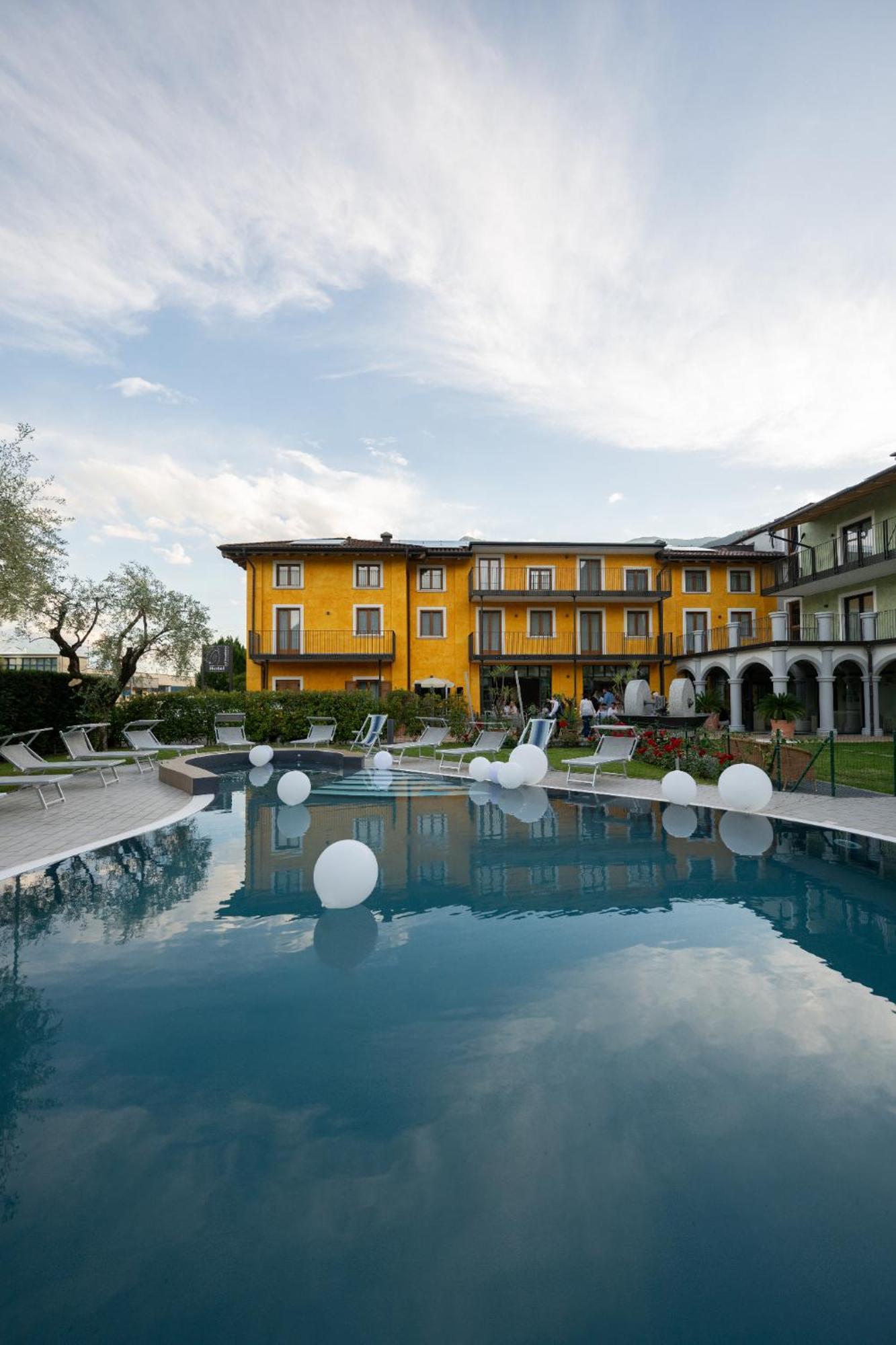 Residence Al Frantoio Arco Exterior photo